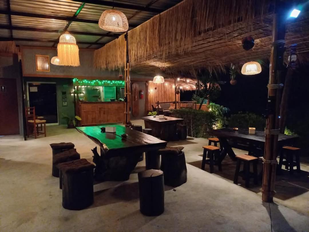 Siam Flora Resort Ko Lanta 外观 照片